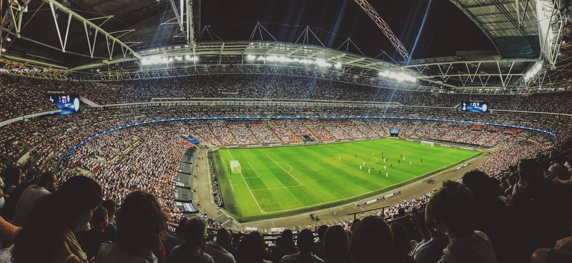 Glossaire complet des termes techniques du football professionnel